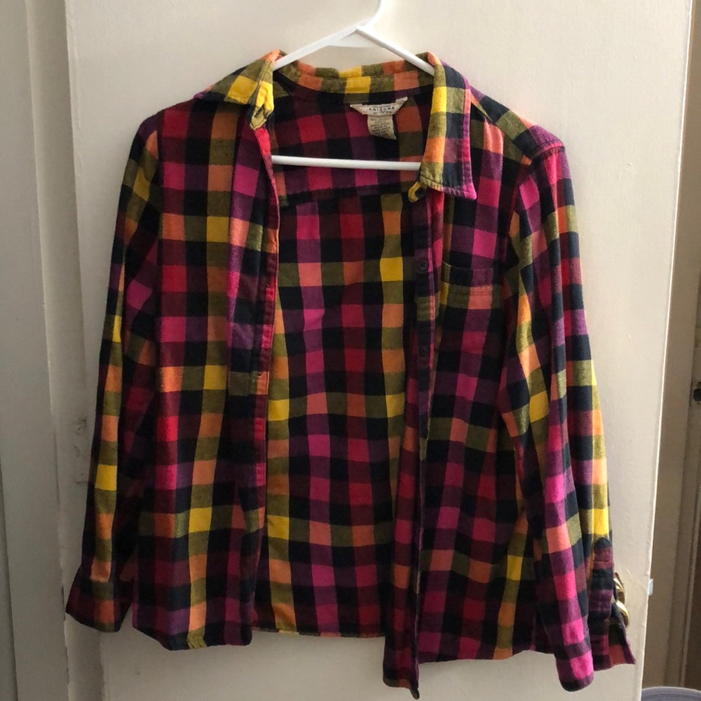 Women’s Fall Plaid Shirt